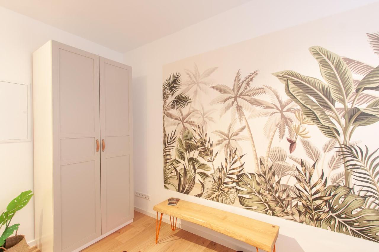Appartamento Juliusliving - Modernes Wohnen An Der Juliuspromenade Würzburg Esterno foto
