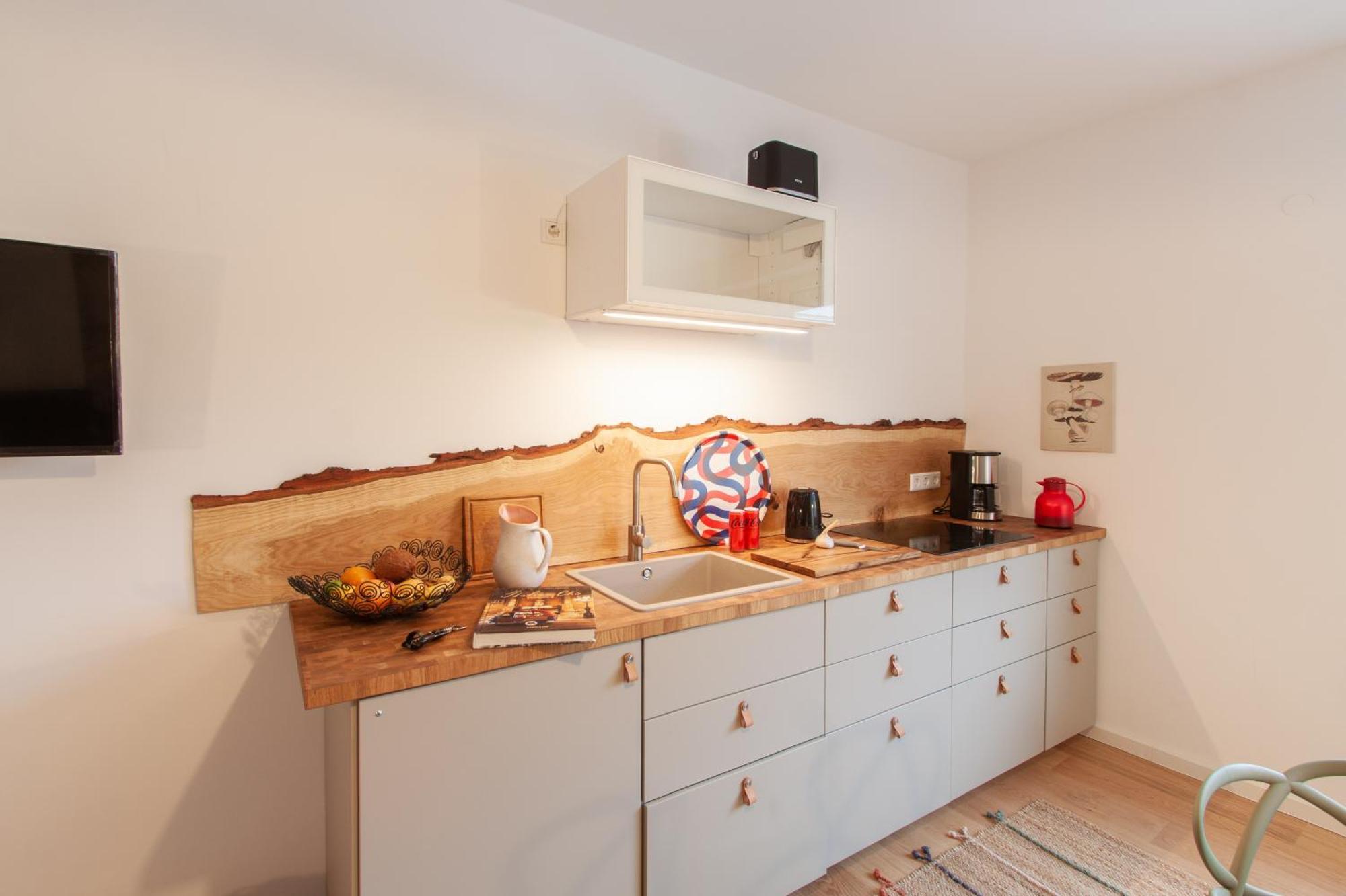 Appartamento Juliusliving - Modernes Wohnen An Der Juliuspromenade Würzburg Camera foto