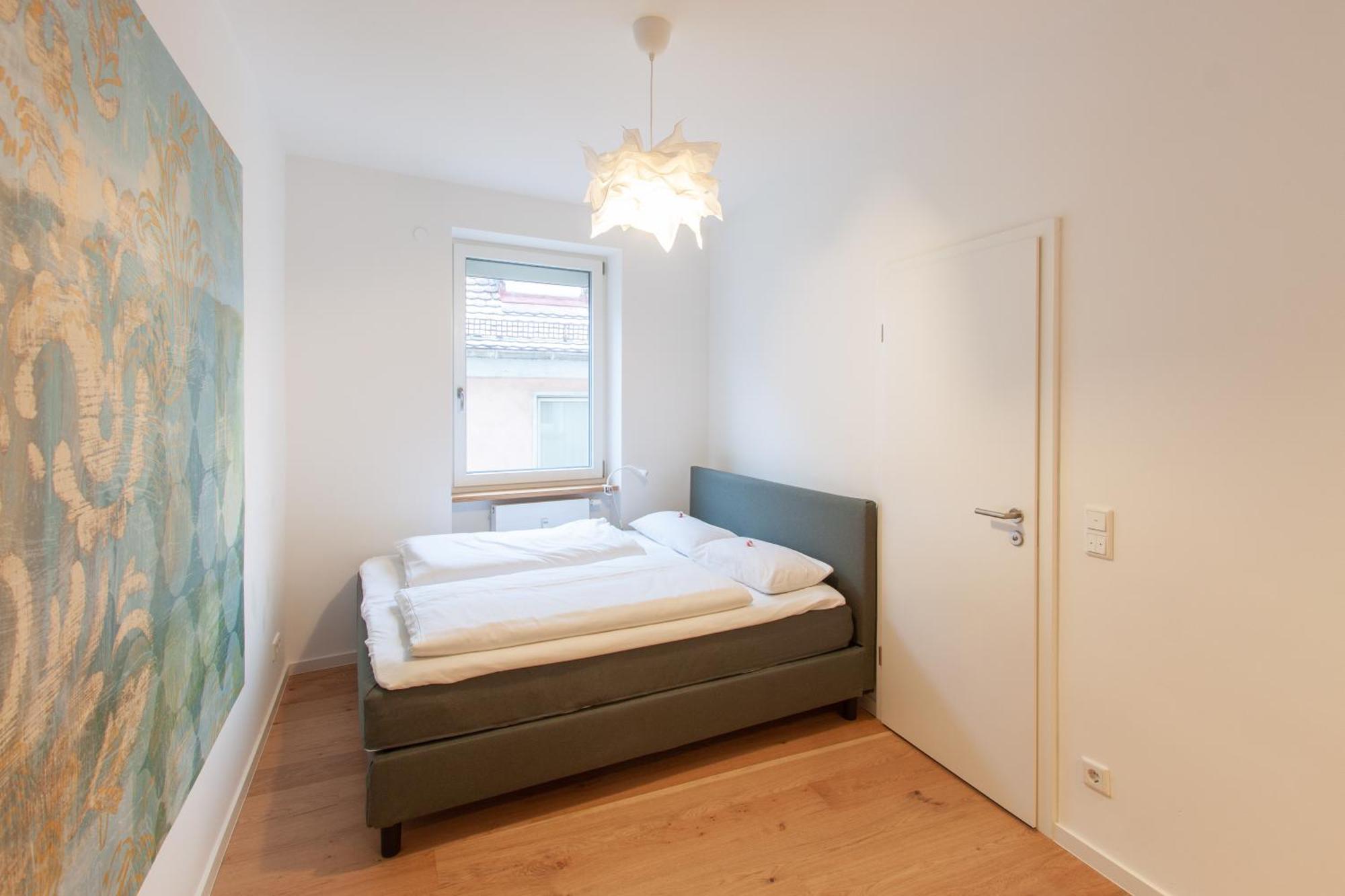 Appartamento Juliusliving - Modernes Wohnen An Der Juliuspromenade Würzburg Camera foto